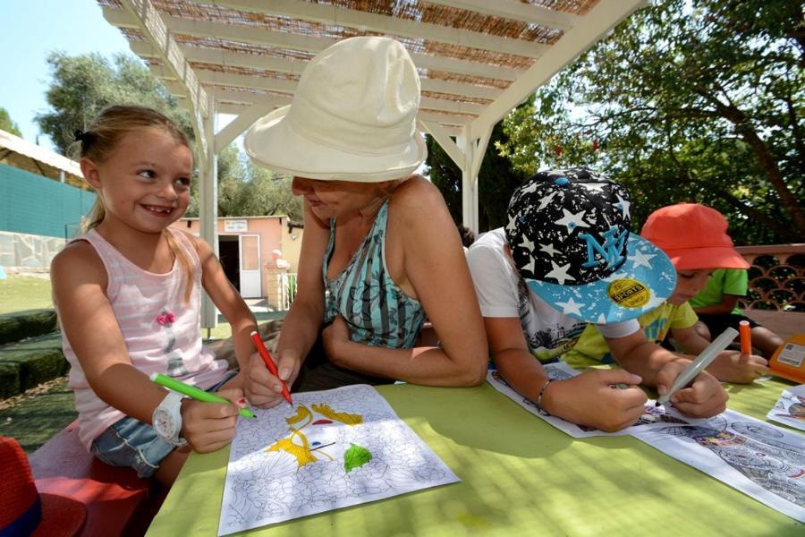 Camping Montana Parc - Gassin Golfe De St Tropez - Maeva Zewnętrze zdjęcie